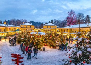 Magical Moments in Salzburg: A Christmas Tale at Hellbrunn Adventzauber