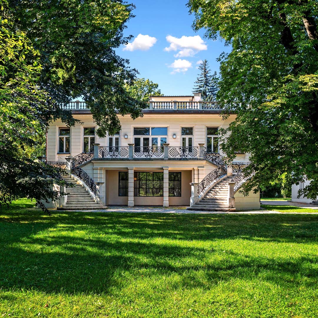 Klimt Villa