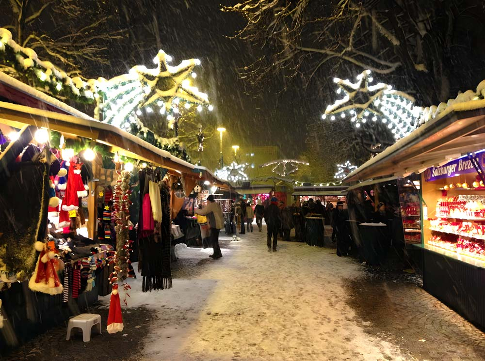 Weihnachtsmarkt am Mirabellplatz